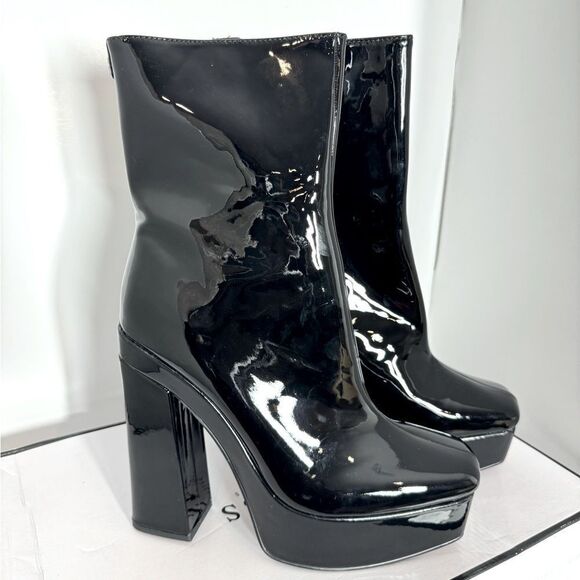 GUESS Womens Black 1-1/2" Platform Logo Byra  Toe Block Heel Booties shoes 9.5 - Picture 8 of 11